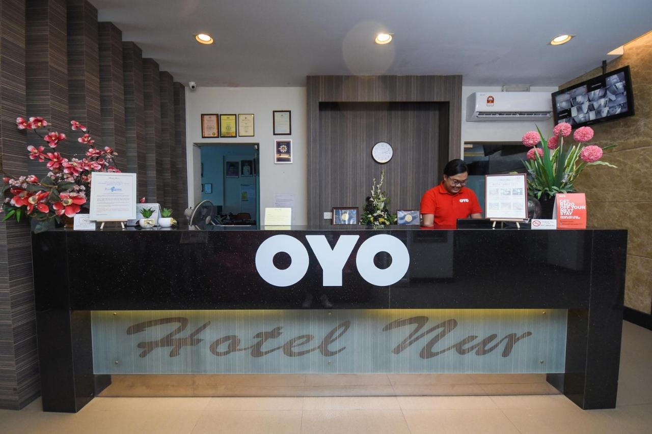 Super Oyo 985 Hotel Nur Miri Extérieur photo